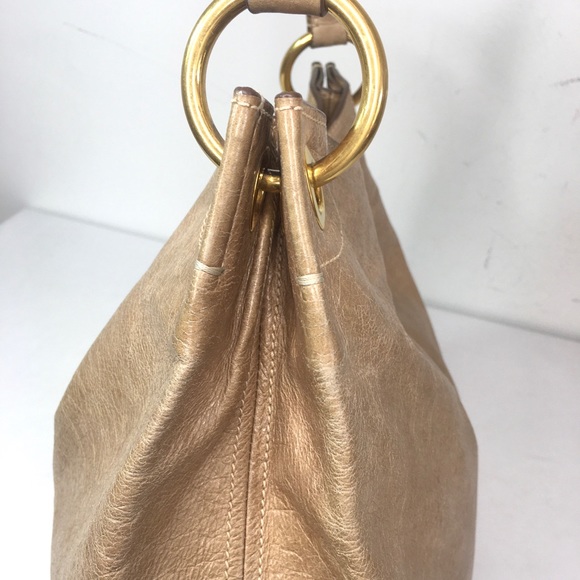 Authentic Prada brown leather shoulder bag - Picture 7 of 16